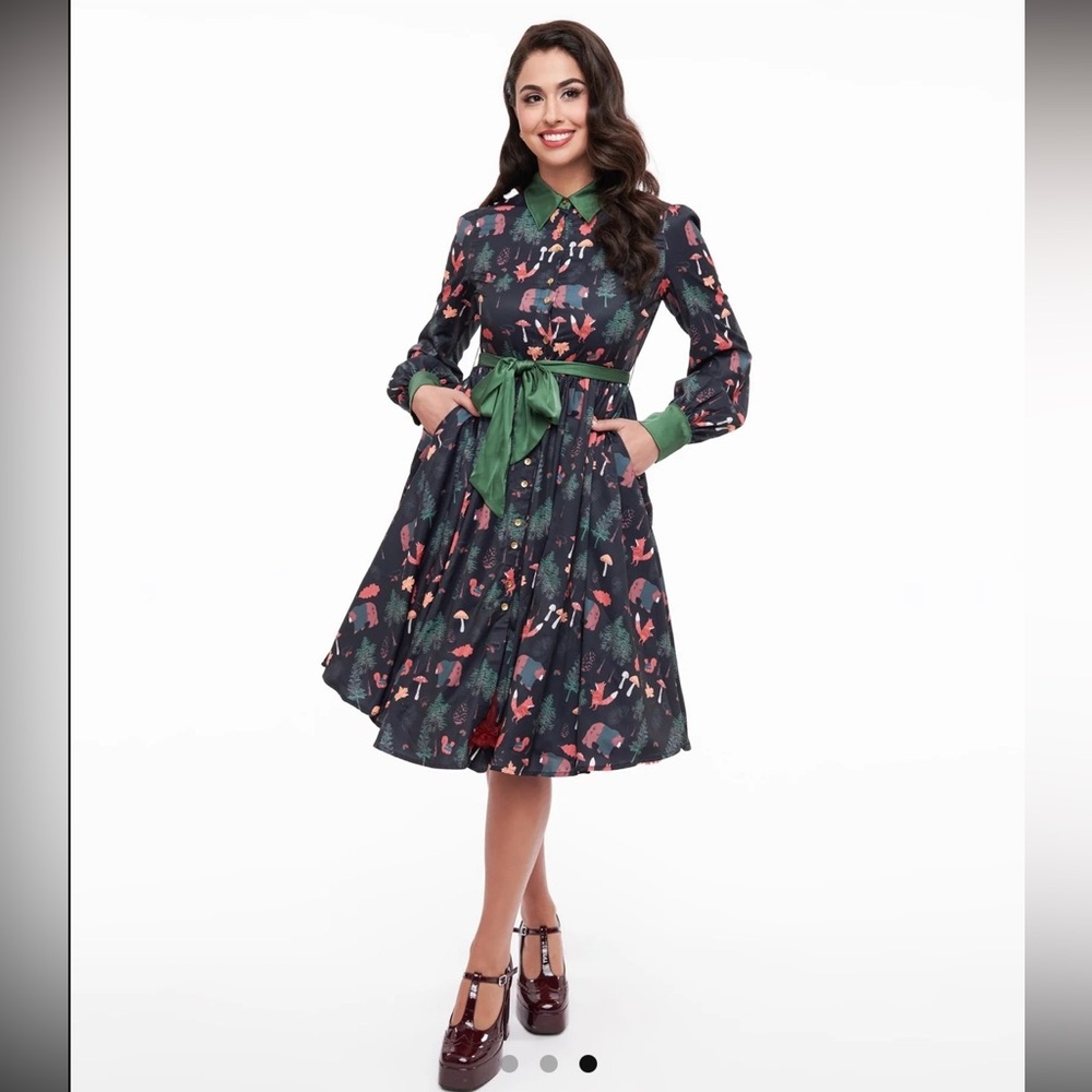 Unique Vintage 1970s Woodland Creature Print Shirt Dress, Green/Multi, Size S/4 - Picture 3 of 5